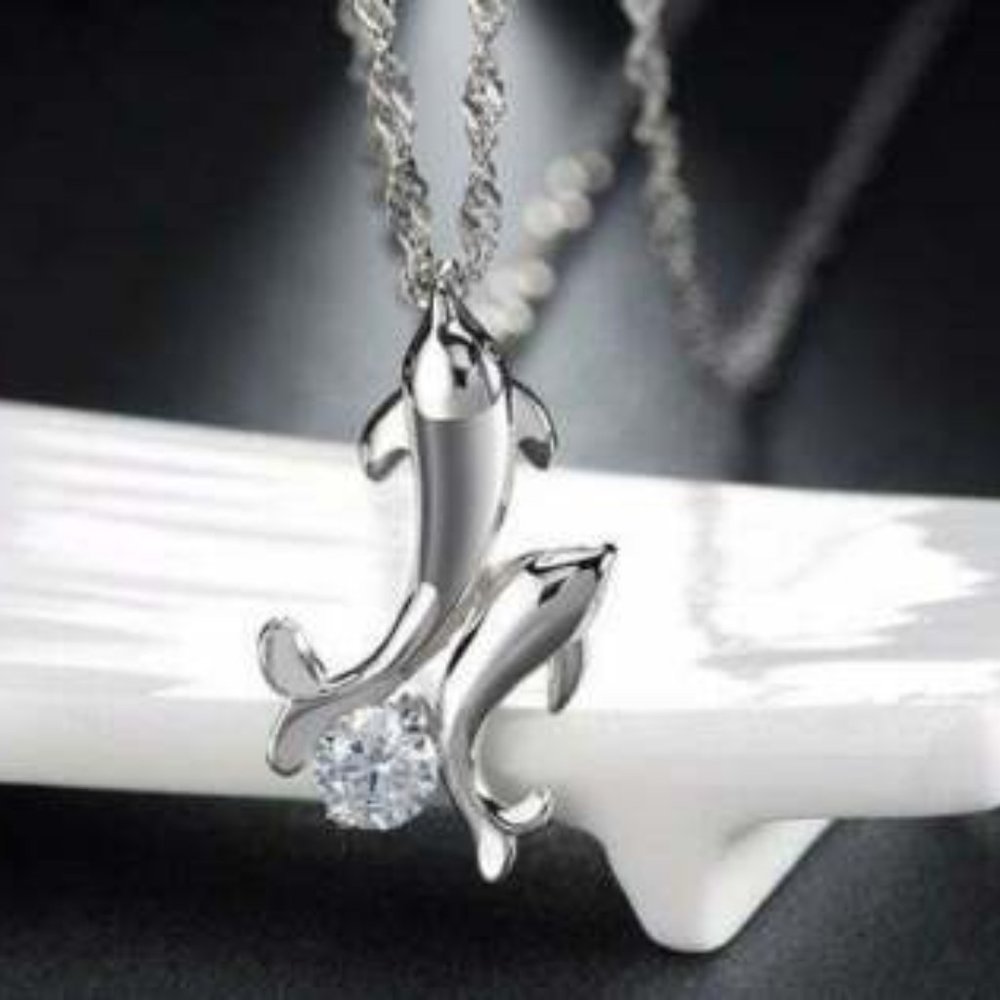 925 Sterling Silver Double Dolphin Neckless